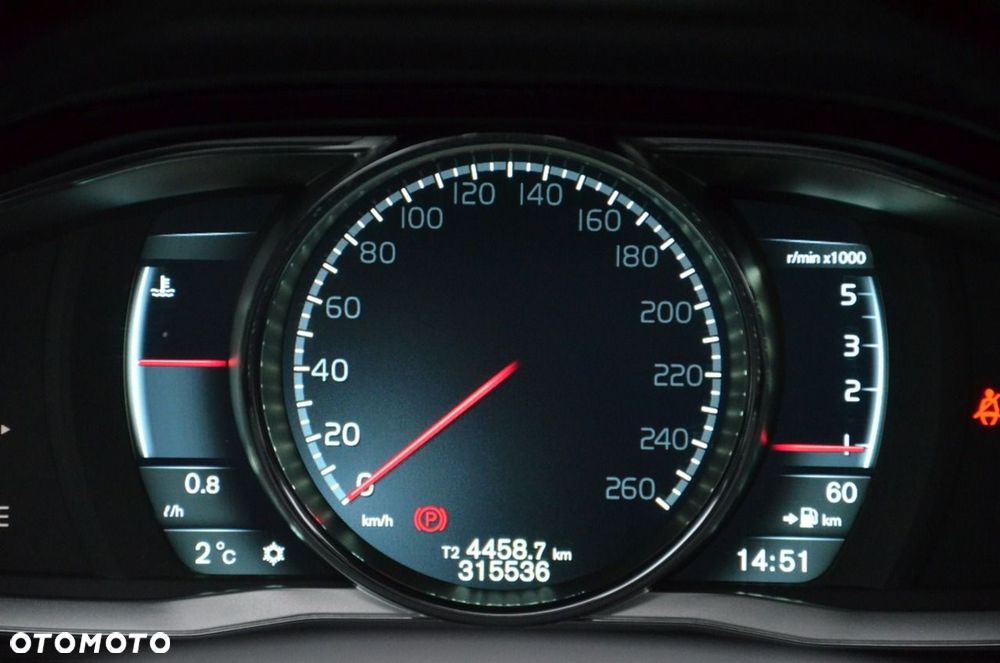 Volvo XC 60 - 32