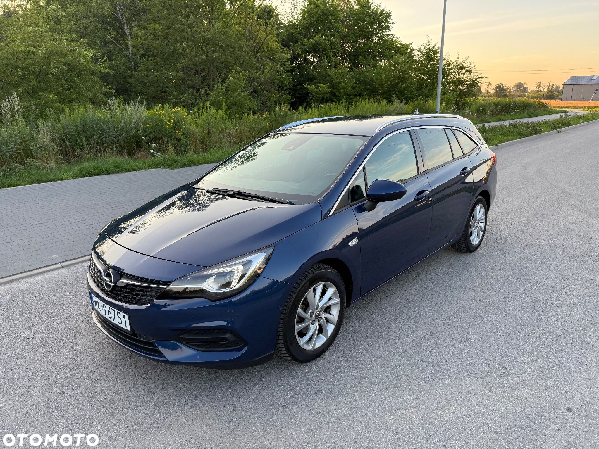 Opel Astra 1.2 Turbo Start/Stop Sports Tourer Elegance - 1