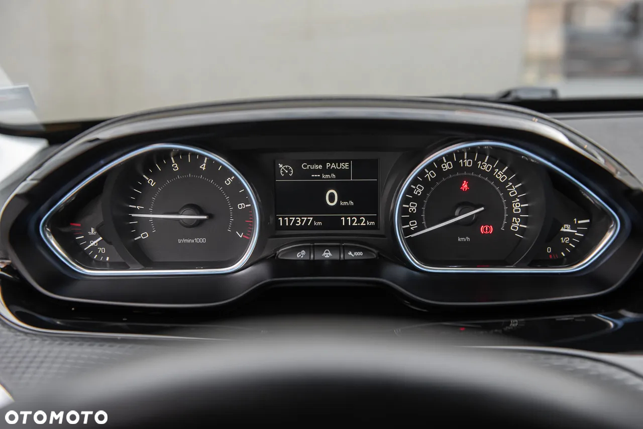 Peugeot 2008 - 18