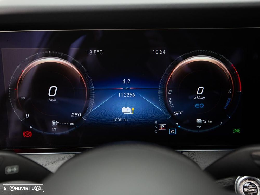 Mercedes-Benz E 300 de 4Matic 9G-TRONIC AMG Line - 29