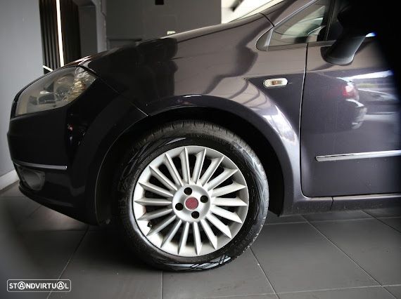 Fiat Linea 1.3 M-Jet Emotion - 11
