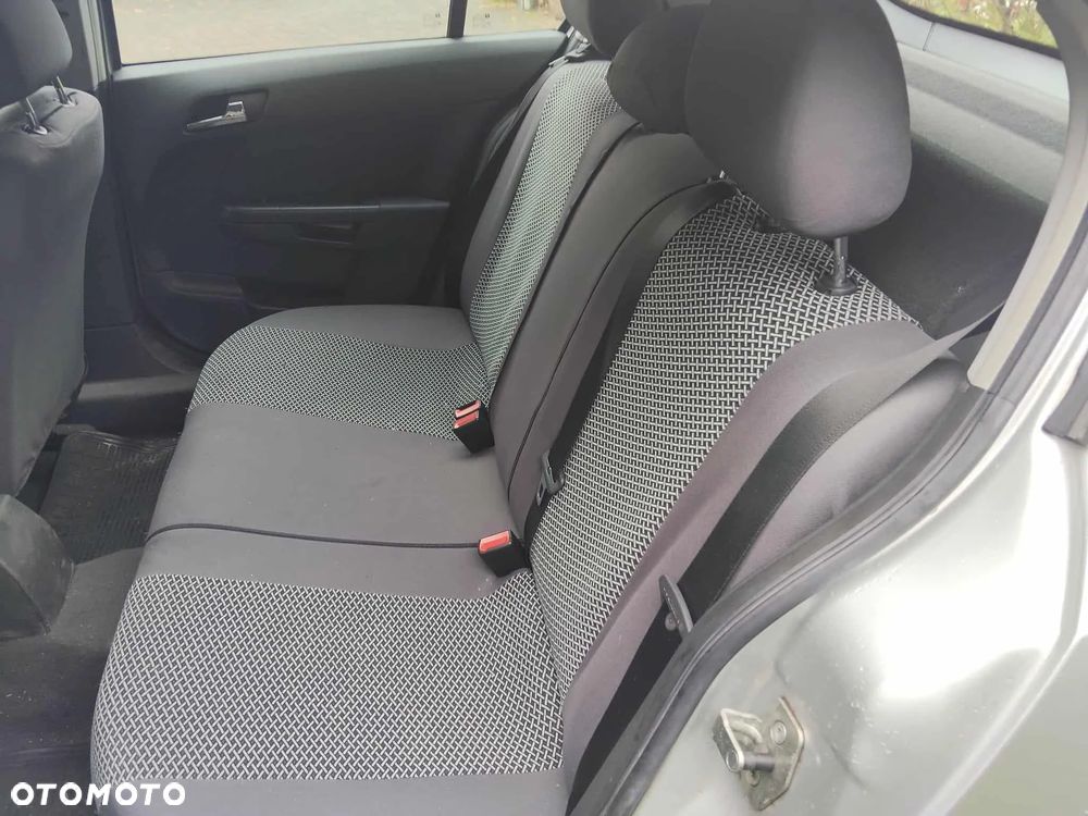 Opel Astra III 1.7 CDTI - 8