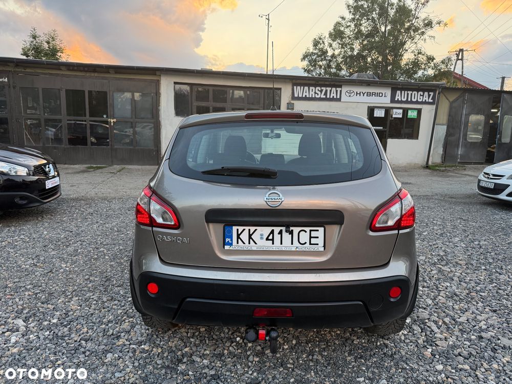 Nissan Qashqai - 11