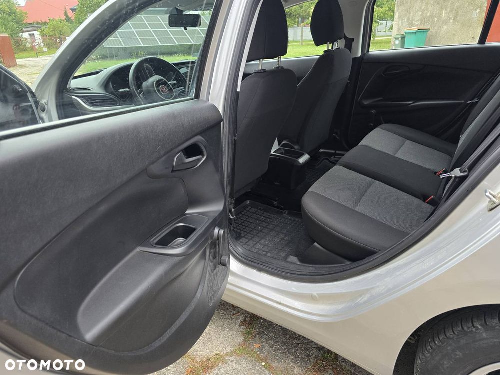 Fiat Tipo 1.4 16V - 17