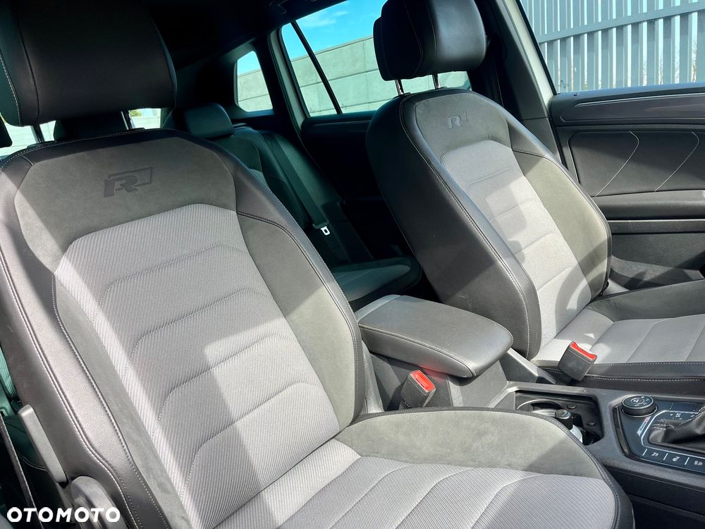 Volkswagen Tiguan - 11