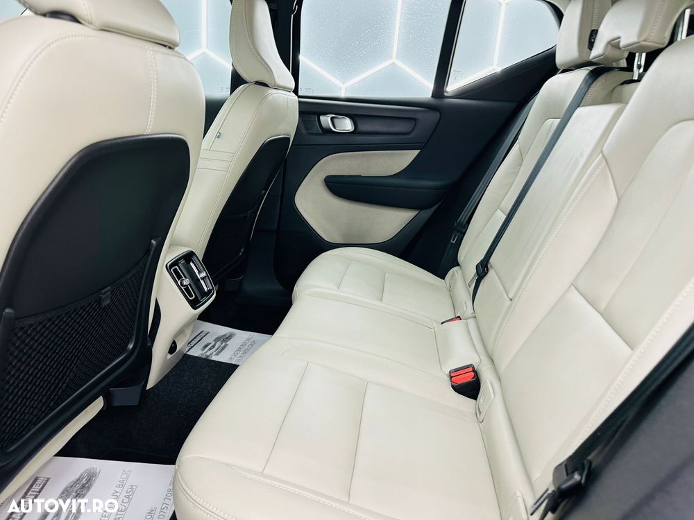 Volvo XC 40 D3 Momentum Pro - 16