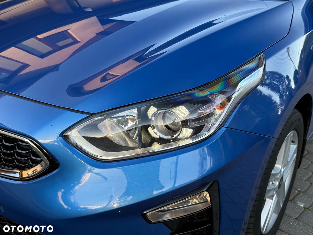 Kia Ceed 1.4 T-GDI M DCT - 9