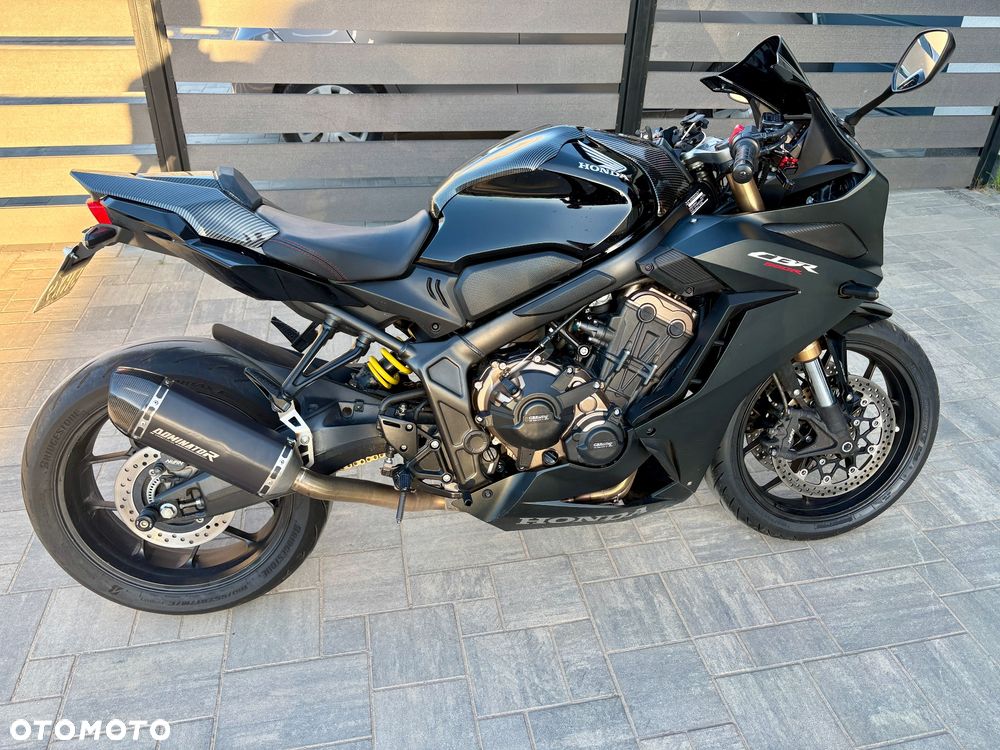 Honda CBR - 3