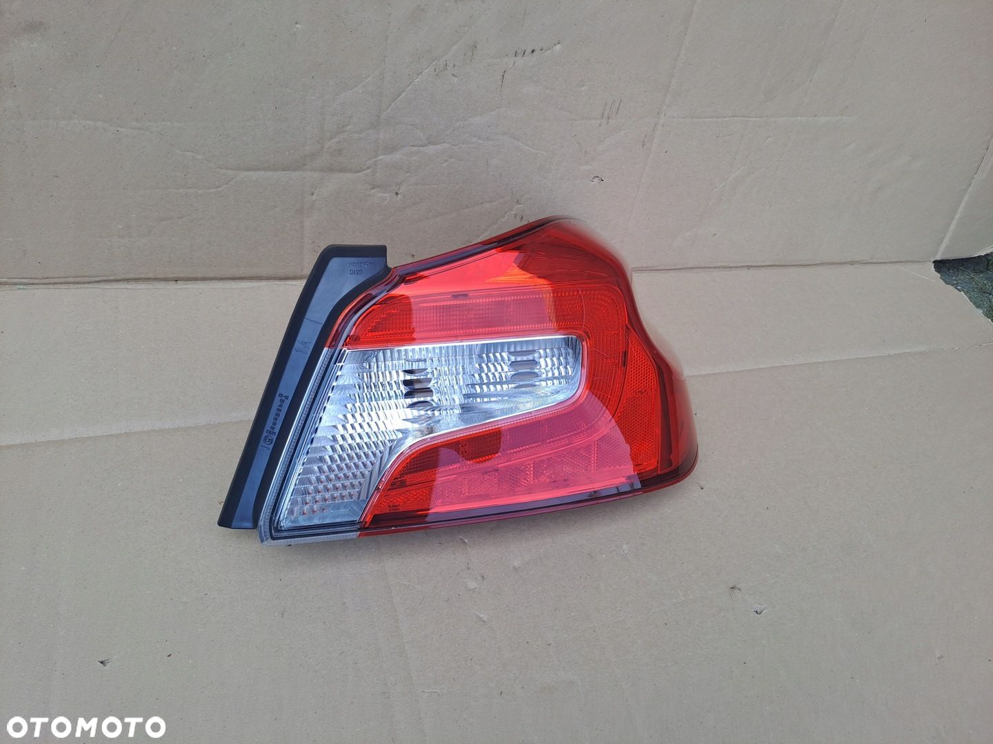 SUBARU WRX STI PRAWA LAMPA 2015-- 84201-va000 UŻYWANA - 3