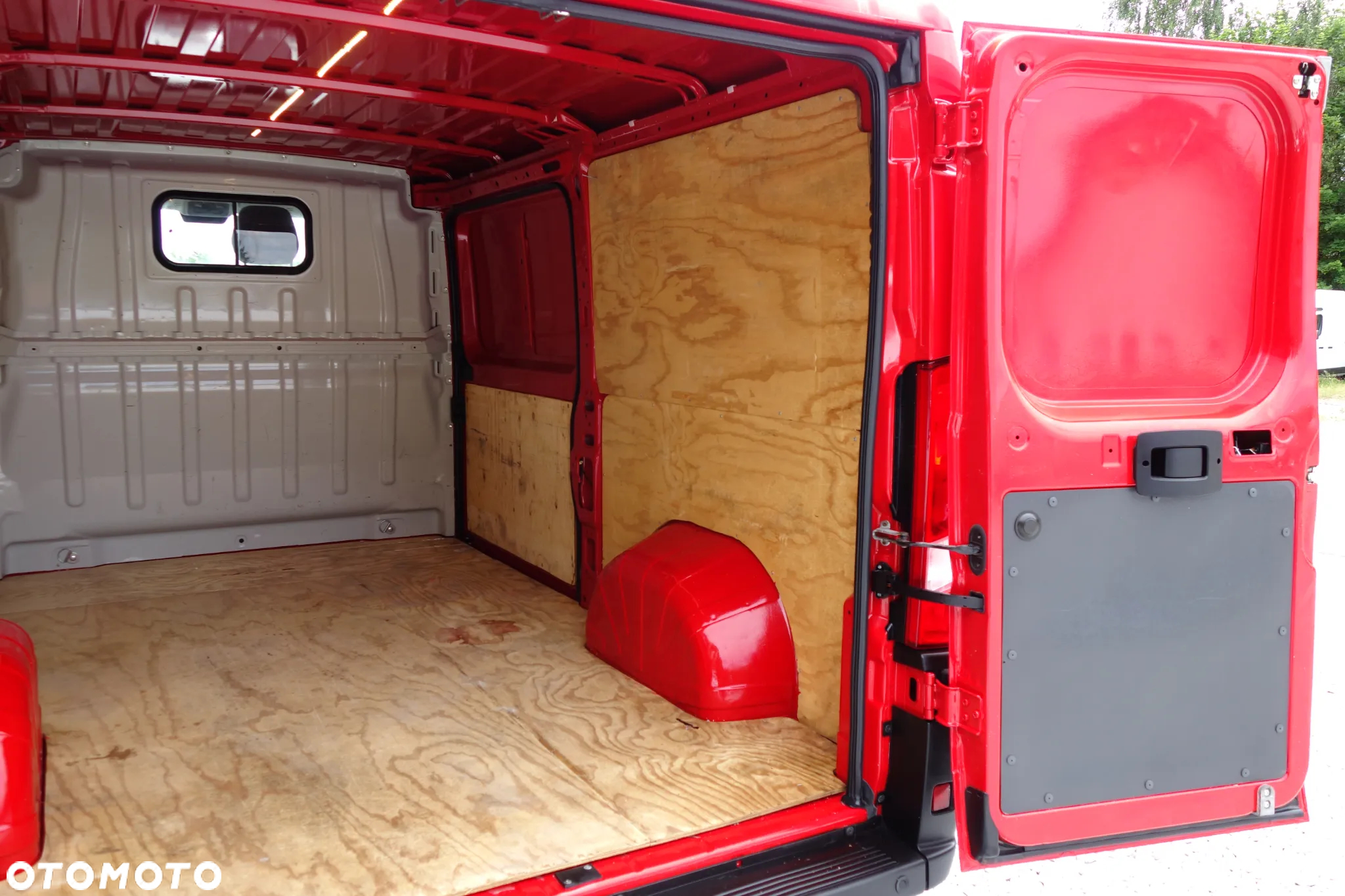 Peugeot Boxer 2.2 Bluehdi 120 KM  L2H1  Kamera  Klima Webasto - 10