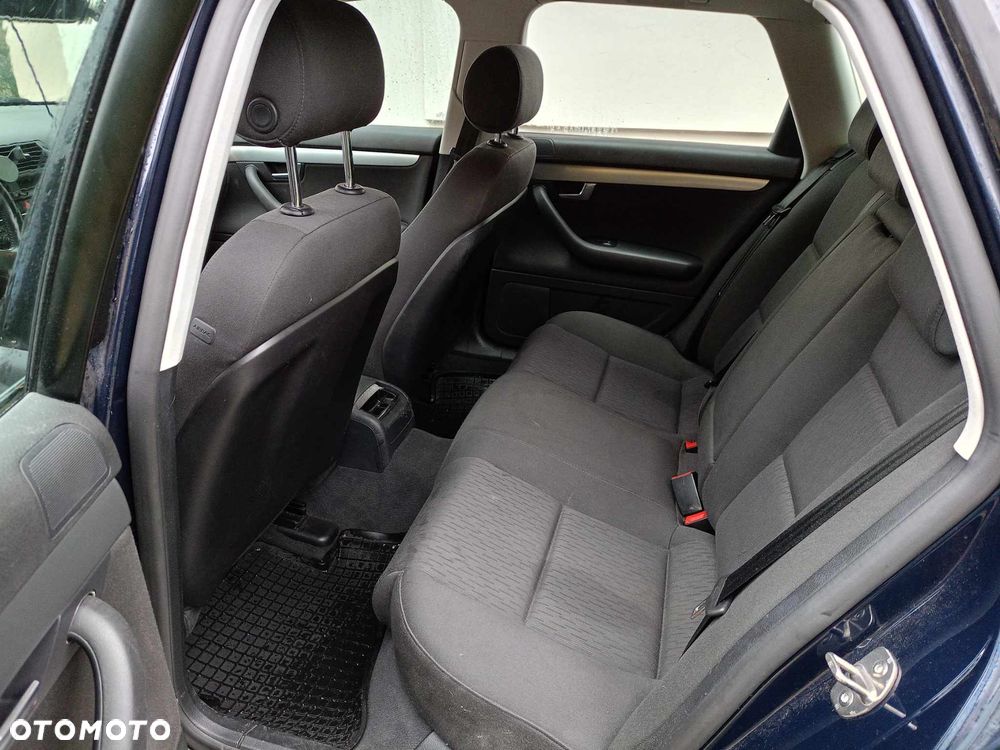 Audi A4 Avant 2 - 4