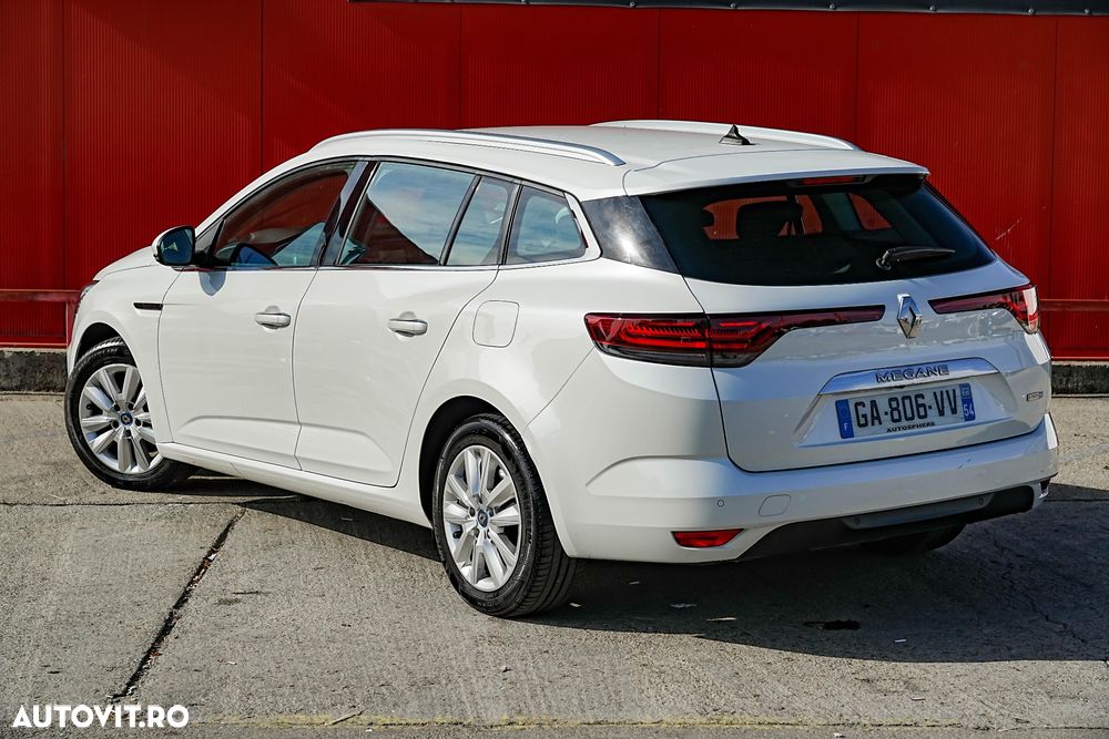 Renault Megane E-TECH Plug-in 160 BUSINESS EDITION - 5
