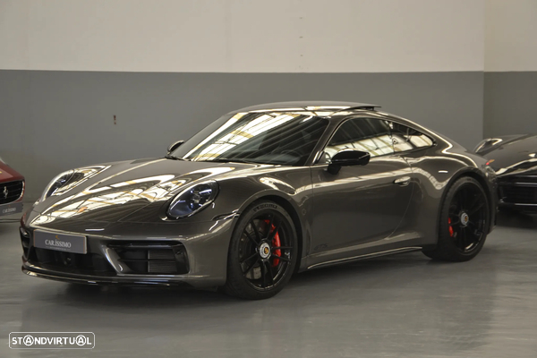 Porsche 911 (992) Carrera 4 GTS PDK