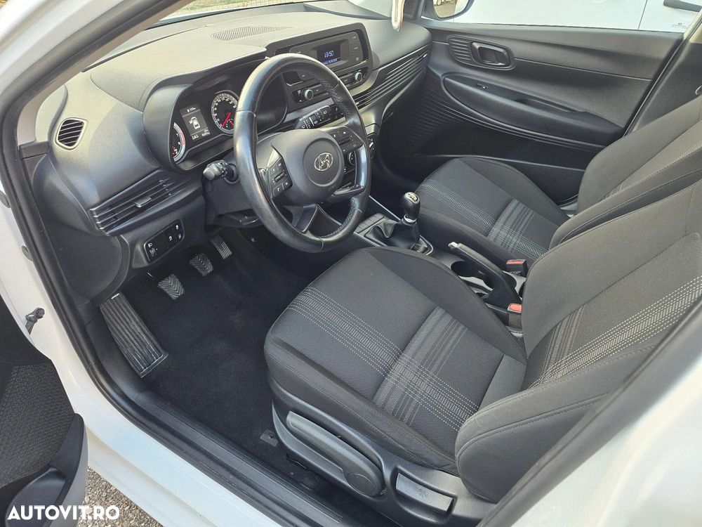 Hyundai i20 1.2 L 84CP 5DR Comfort - 11