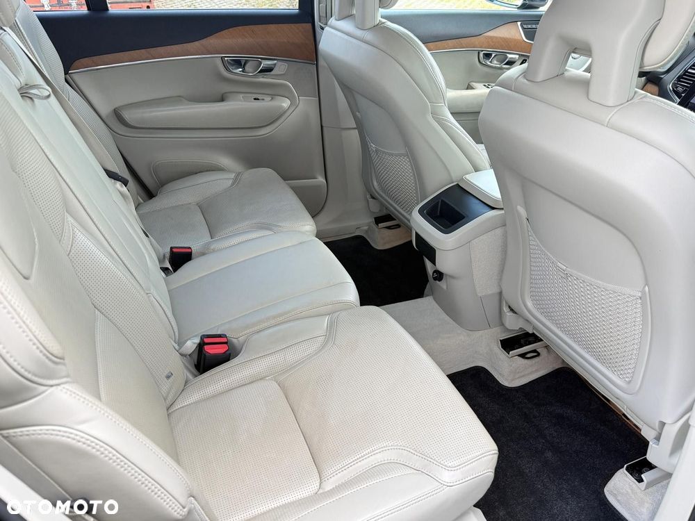 Volvo XC 90 D5 AWD Inscription - 26