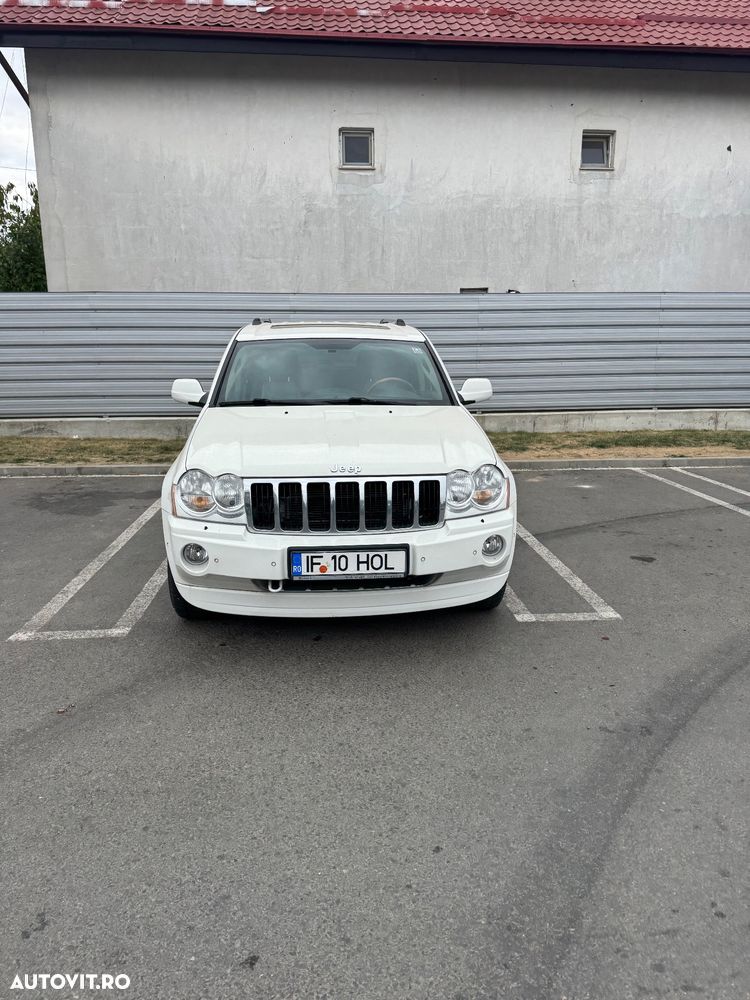 Jeep Grand Cherokee - 10