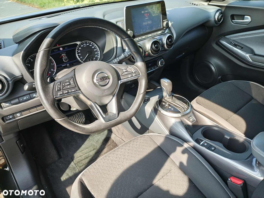 Nissan Juke 1.0 DIG-T N-Connecta DCT - 17