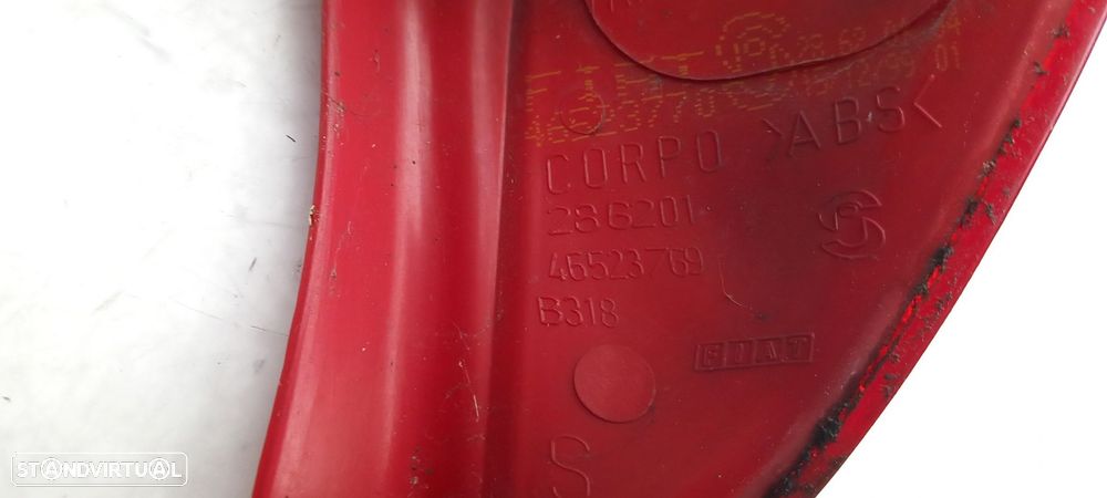 Farolim esquerdo FIAT Punto (188_) - 3