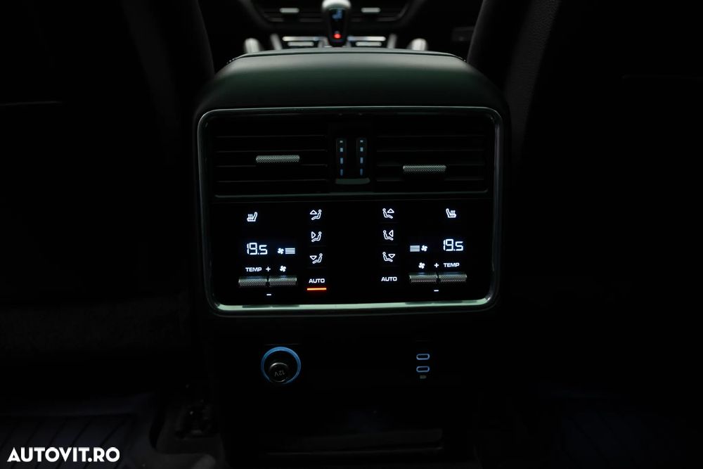 Porsche Cayenne E-Hybrid Tiptronic S Platinum Edition - 25