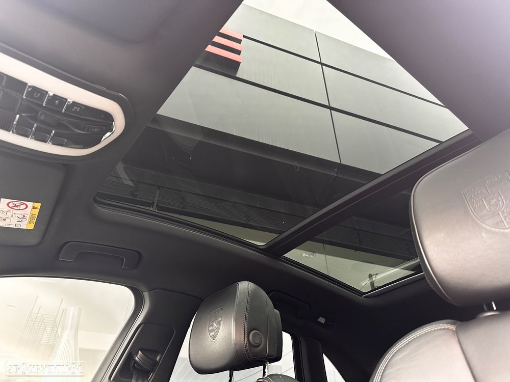 Porsche Macan S - 13