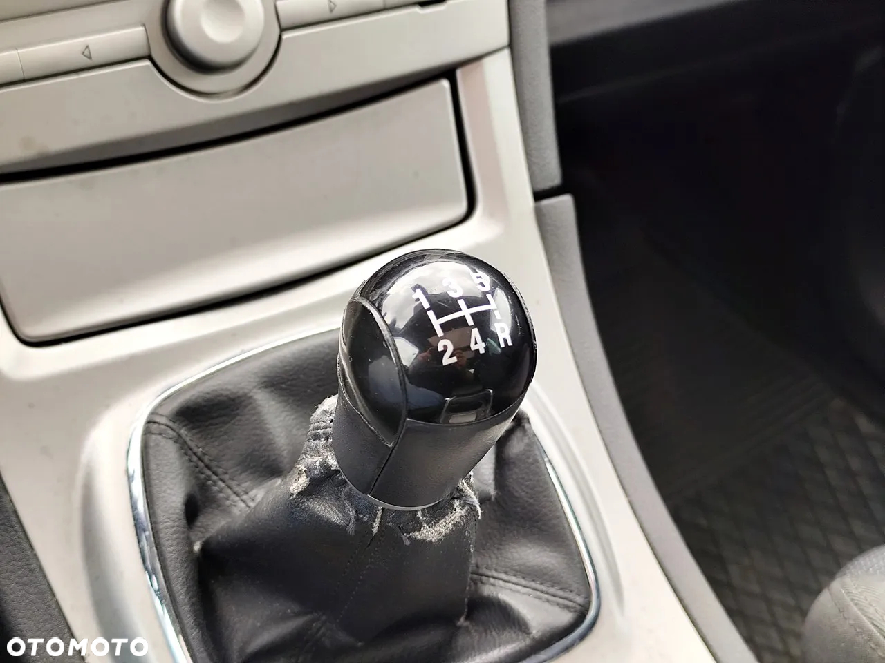 Ford S-Max 2.0 FF Titanium - 11