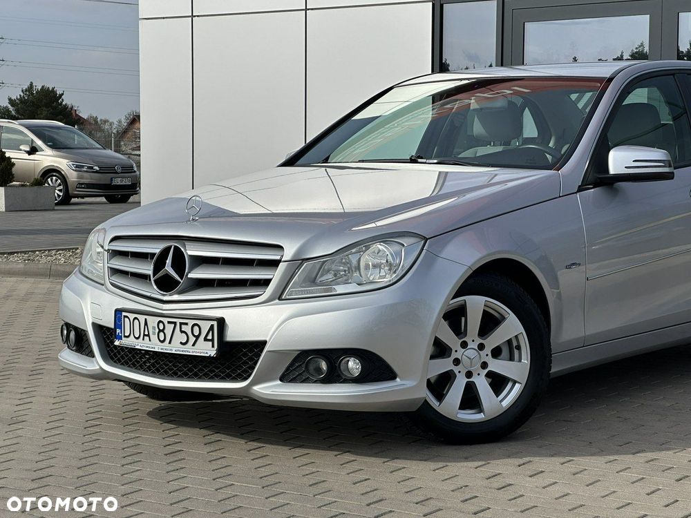 Mercedes-Benz Klasa C 180 BlueEFFICIENCY - 4