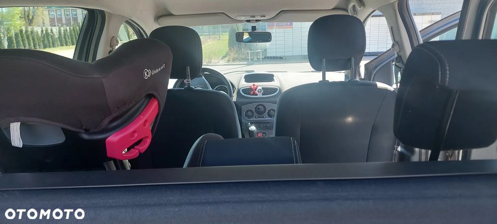 Renault Clio 1.2 16V TCE Alize - 29
