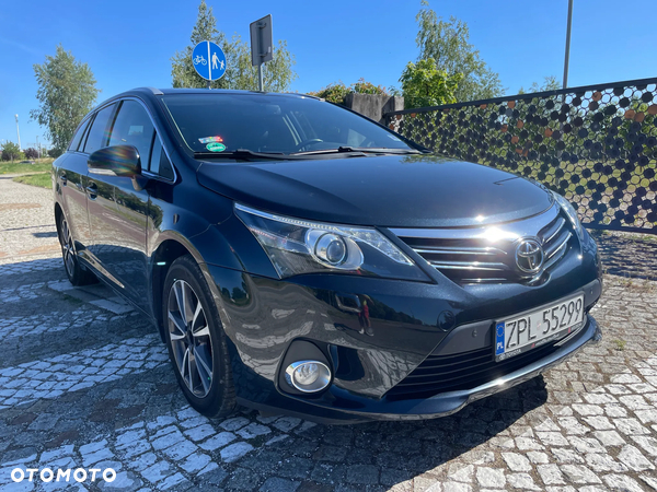 Toyota Avensis 1.8 Sol plus NAVI