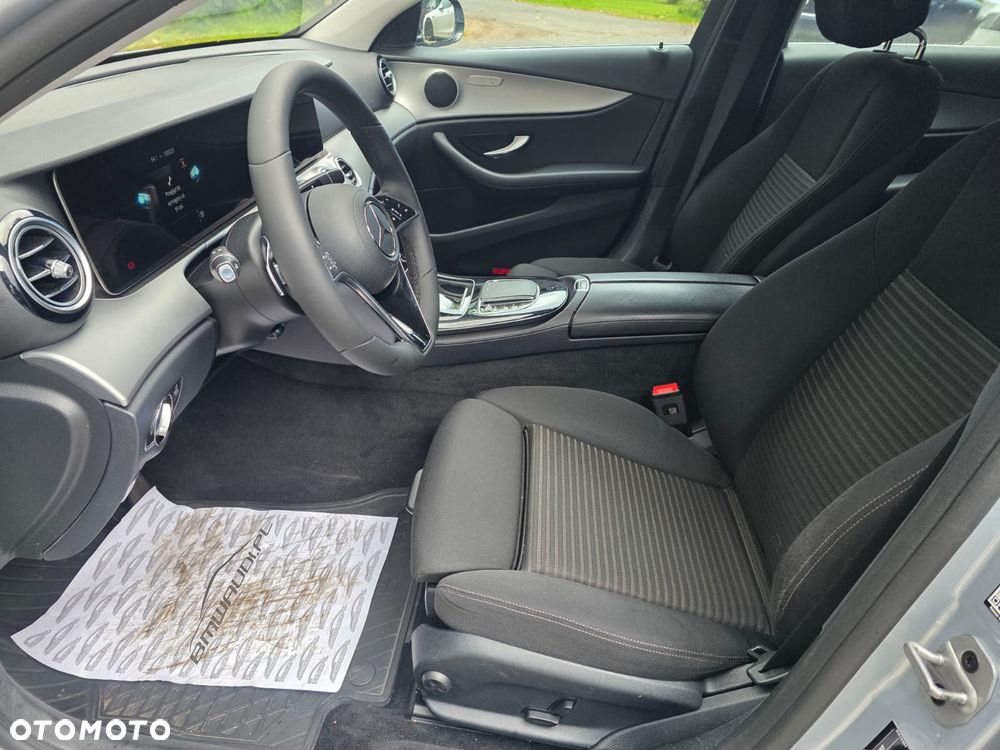 Mercedes-Benz Klasa E 220 d 9G-TRONIC Avantgarde - 21