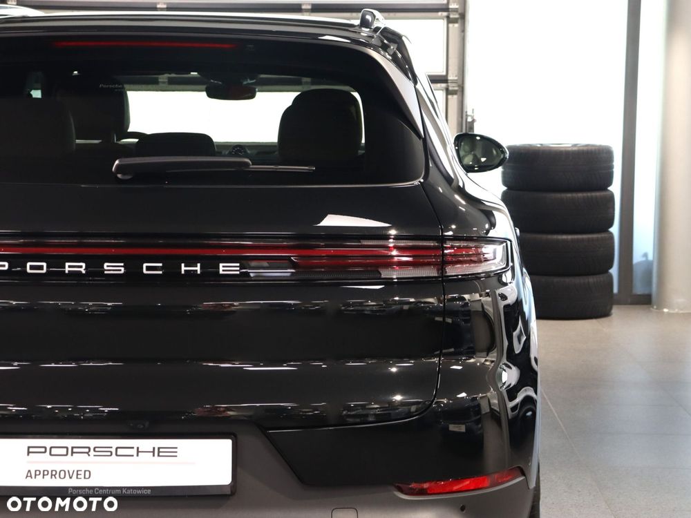 Porsche Cayenne Standard - 10