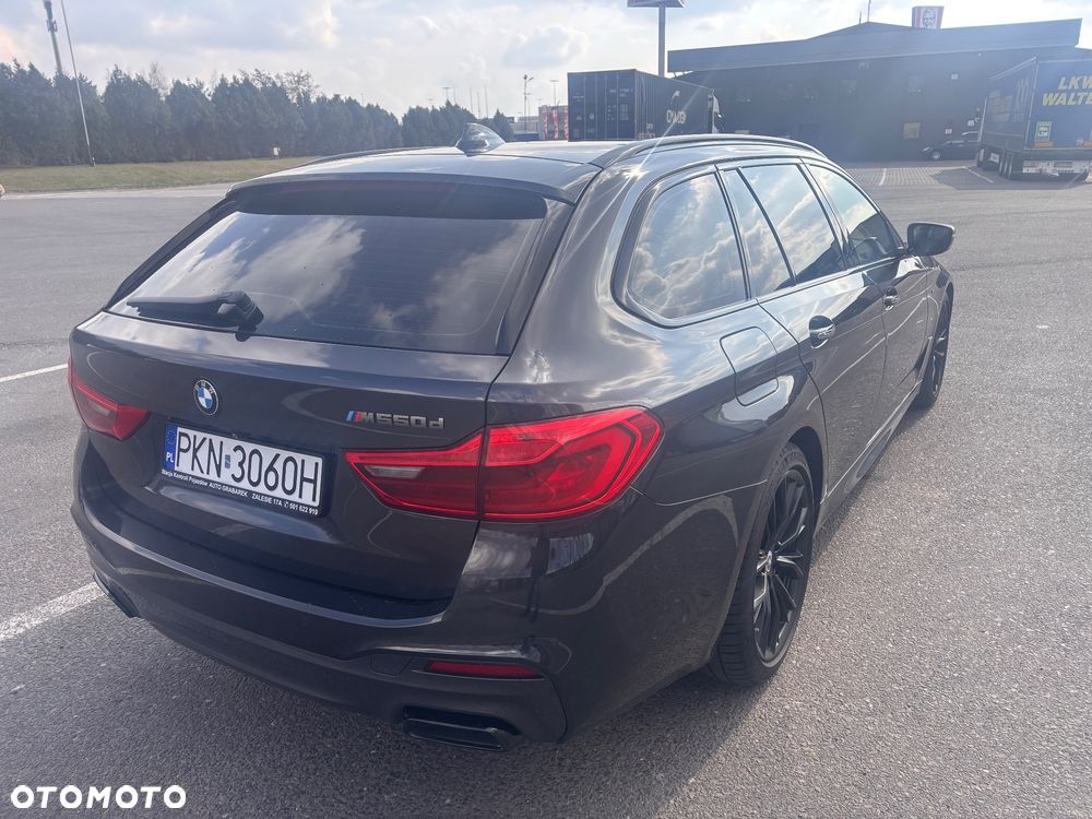 BMW Seria 5 M550d xDrive - 3