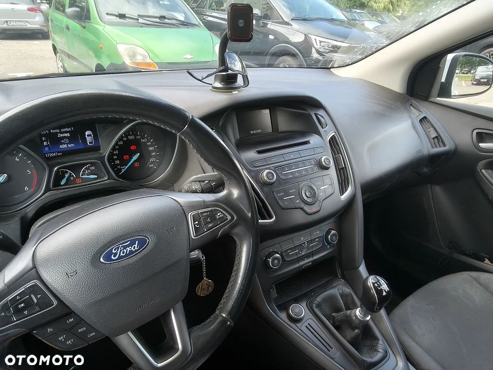 Ford Focus 1.5 TDCi Trend - 6
