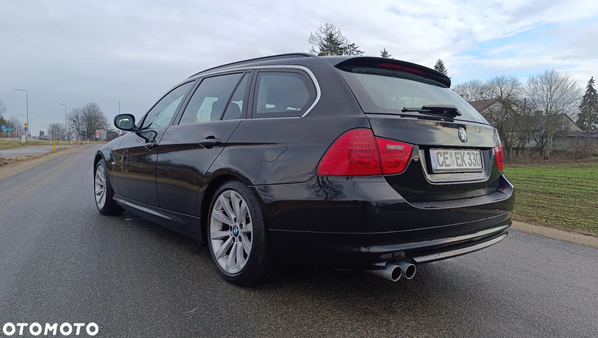 BMW Seria 3 330d DPF Touring Edition Sport - 6