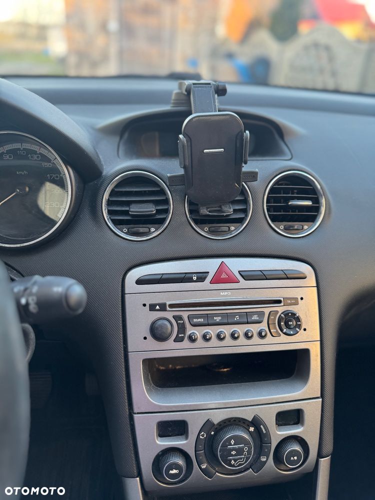 Peugeot 308 1.6 HDi Premium - 6