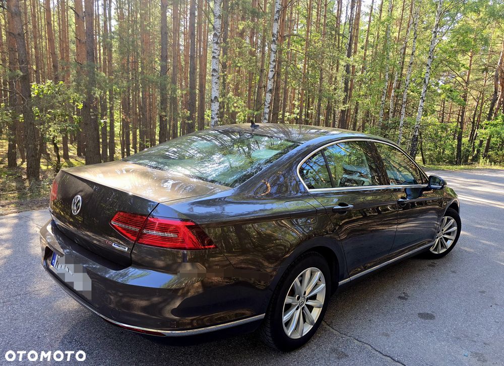 Volkswagen Passat 1.8 TSI BMT Highline DSG - 4