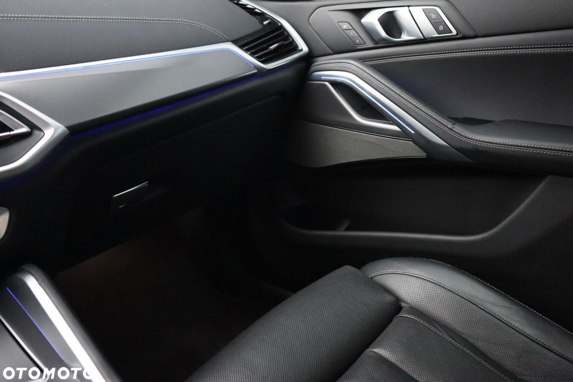 BMW X6 - 16