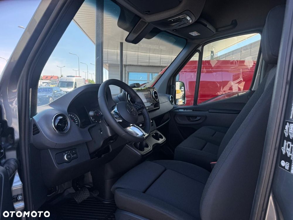 Mercedes-Benz Sprinter Furgon L3H2 317 cdi - 6