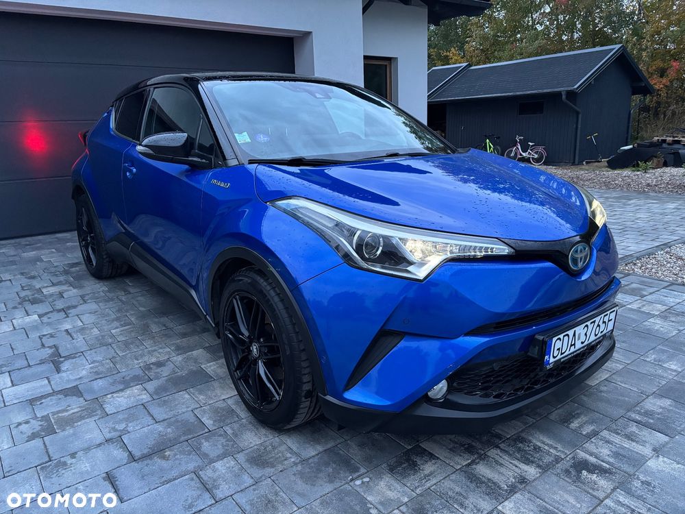 Toyota C-Hr 2018 photo 2