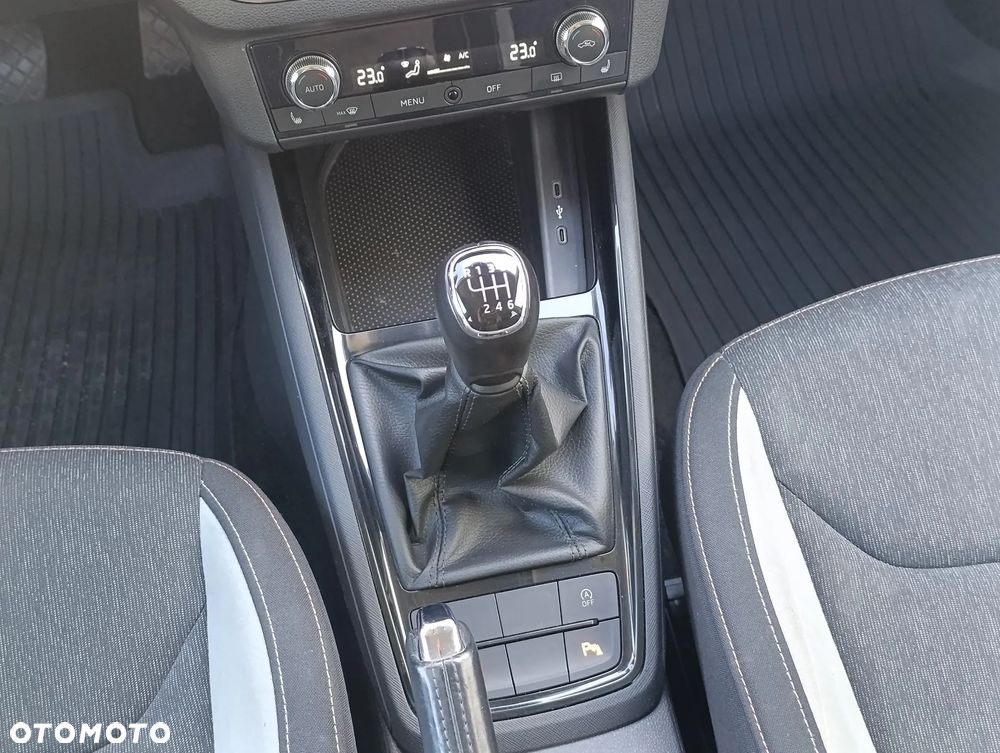 Skoda Kamiq 1.0 TSI Style - 31