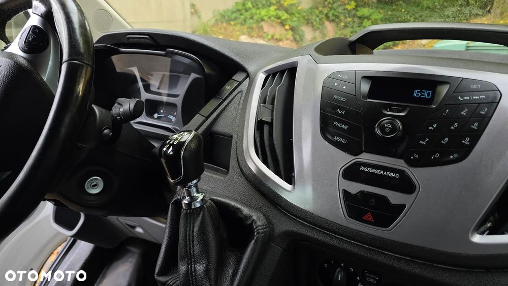 Ford Transit - 18
