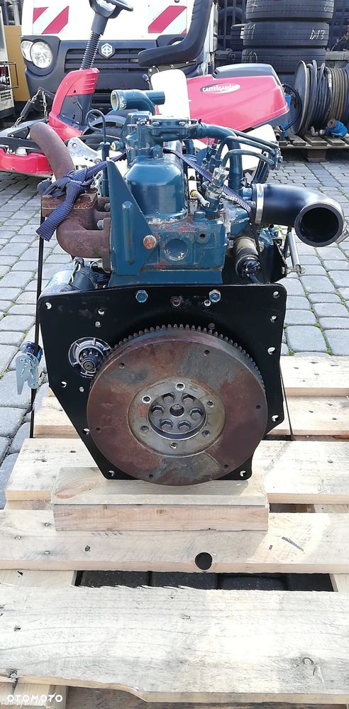 SILNIK Kubota D905-E D905 E 17,5 kW 3600rpm 0,9l 11500zł netto - 7