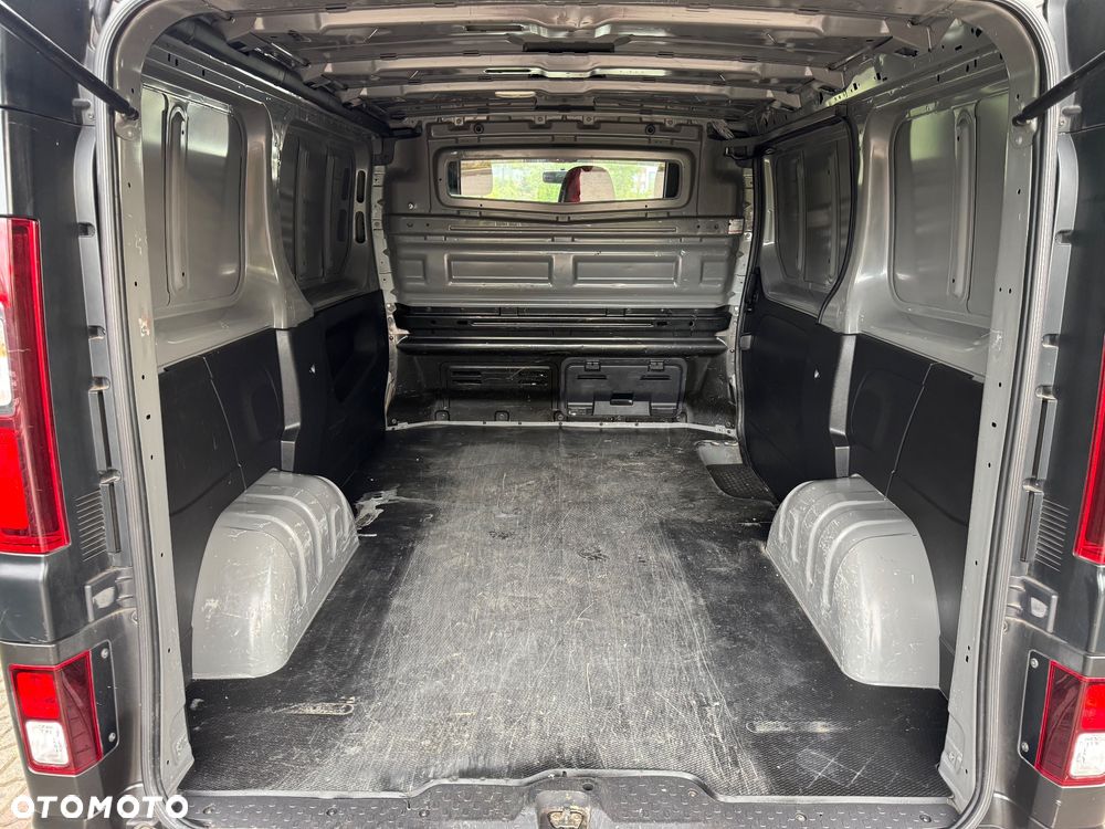 Renault Trafic - 28