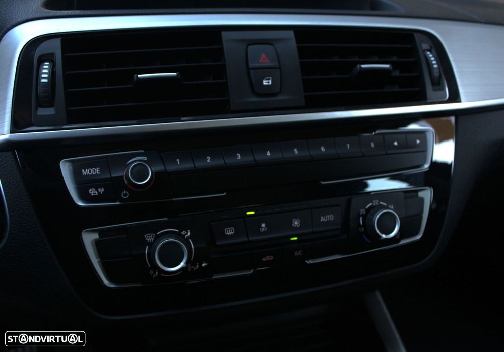 BMW 116 d Line Urban Auto - 8