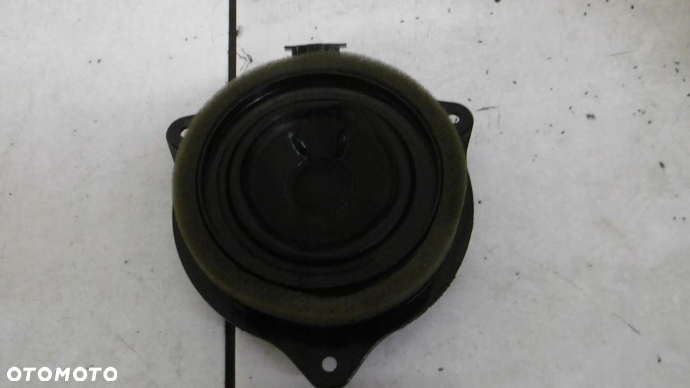 AUDI R8 420 GŁOŚNIKI SUBWOOFER BANG & OLUFSEN - 4