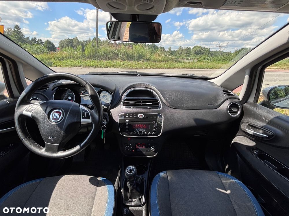 Fiat Punto 1.4 Easy S&S - 9