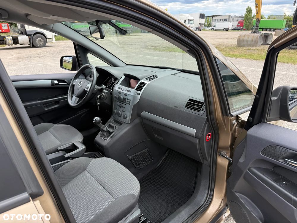 Opel Zafira 1.6 ECOFLEX Innovation - 20