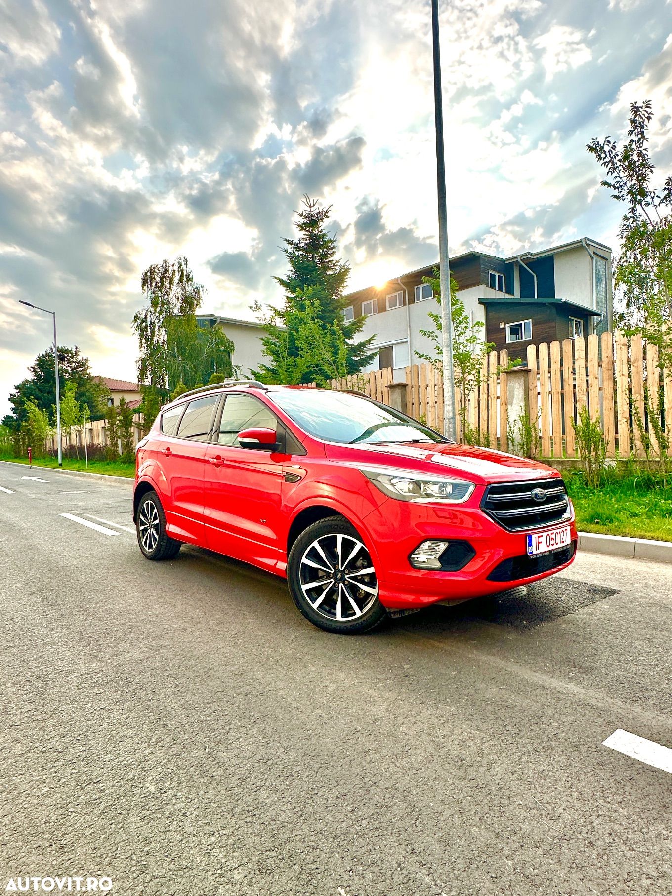 Ford Kuga 2.0 TDCi 4WD Powershift ST-Line - 1
