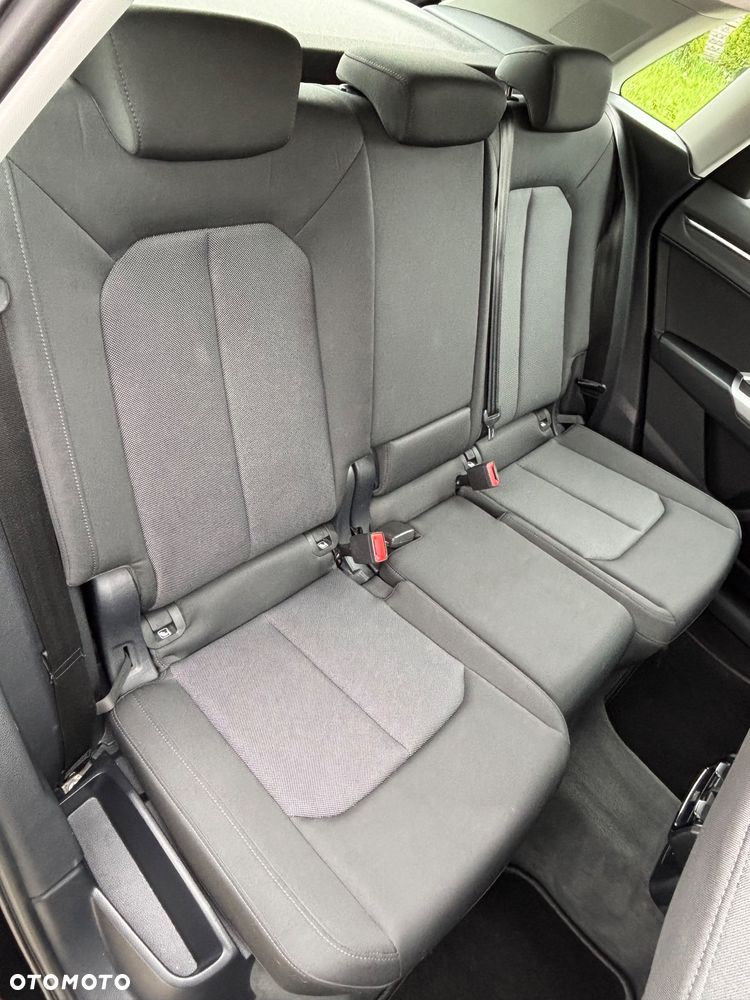 Audi Q3 1.4 TFSI - 11