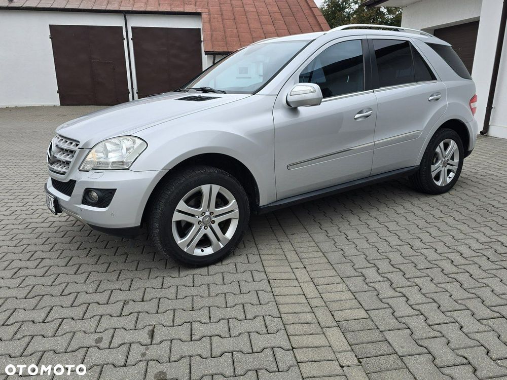 Mercedes-Benz ML - 6