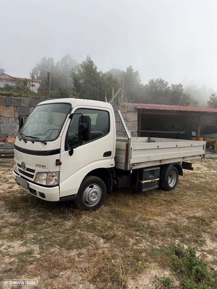Toyota Dyna 3.0 - 1